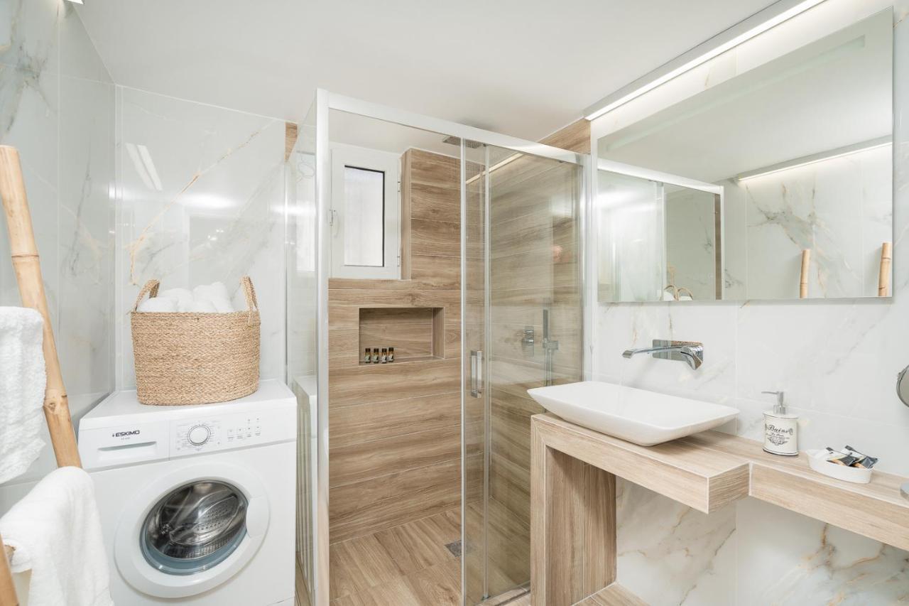Artemis Bay Apartments Near Sea And Airport ภายนอก รูปภาพ