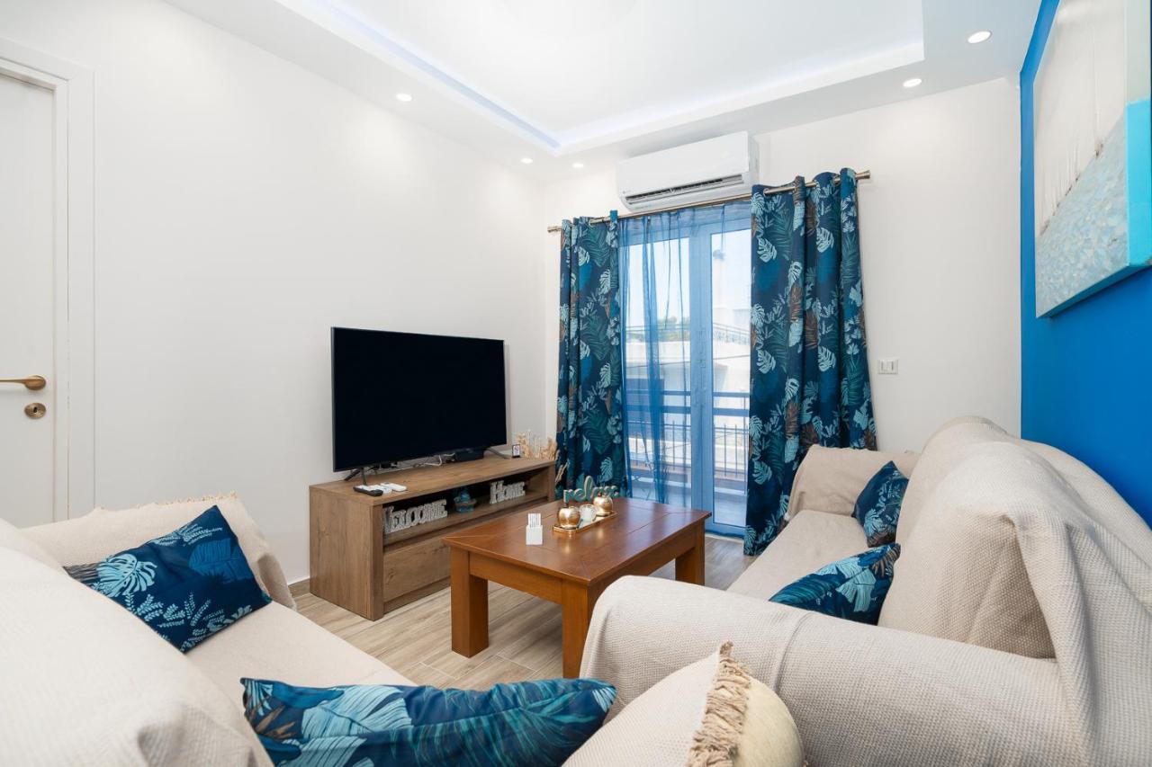 Artemis Bay Apartments Near Sea And Airport ภายนอก รูปภาพ